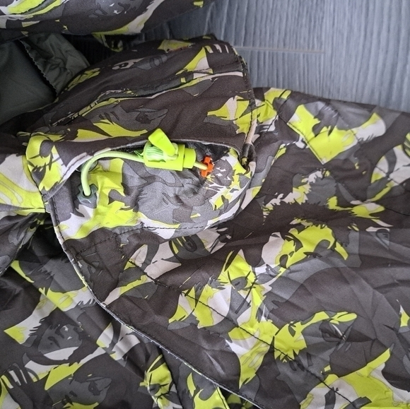 Quiksilver MISSION snowboard ski jacket coat Mens LG camo look brown green faces - Picture 13 of 13